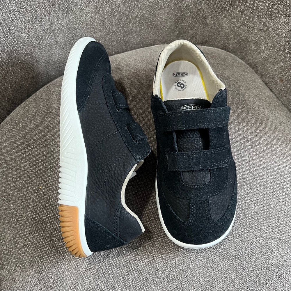 KEEN KNX T-TOE DS Youth shoes size 6
